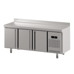 Undercounter refrigerator and freezer GN1/1 700 Serie
